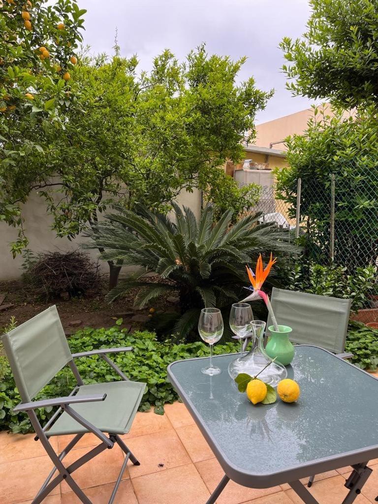 Tangerine Tree House Lejlighed Cagliari Eksteriør billede
